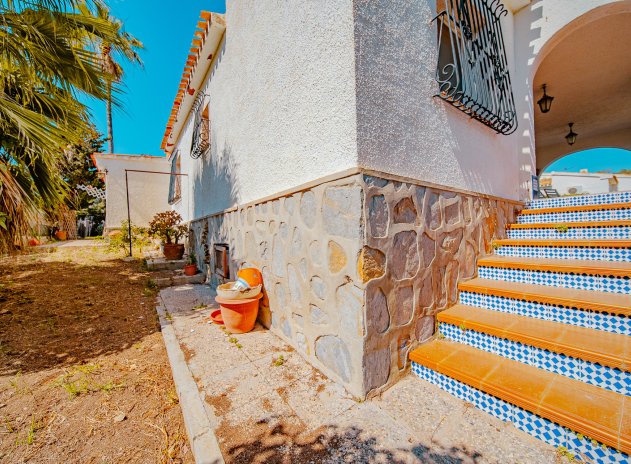 Herverkoop - Villa - Orihuela Costa - Playa Flamenca