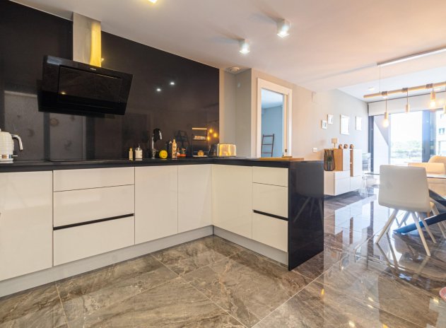 Wiederverkauf - Wohnung - Orihuela Costa - La Florida