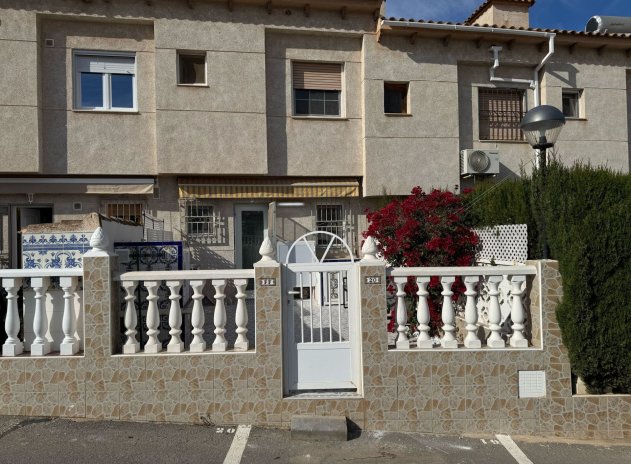 Reventa - Casa adosada - La Mata