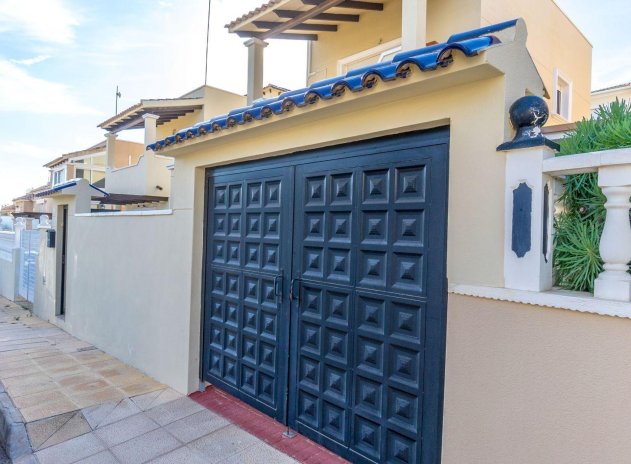 Herverkoop - Villa - Orihuela Costa - Las Filipinas