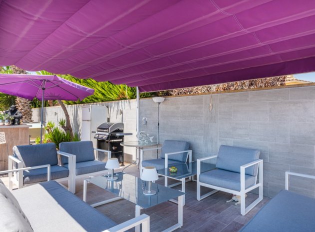 Herverkoop - Finca / Plattelands Woning - Catral