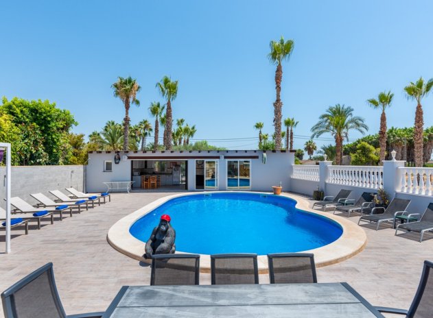 Herverkoop - Finca / Plattelands Woning - Catral