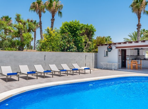 Herverkoop - Finca / Plattelands Woning - Catral