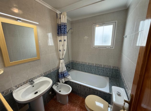 Reventa - Apartamento / Piso - Torrevieja