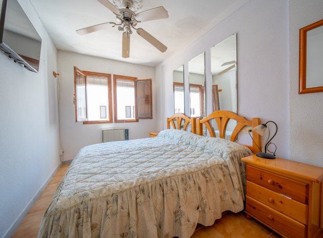 Herverkoop - Finca / Plattelands Woning - Torrevieja - La Mata