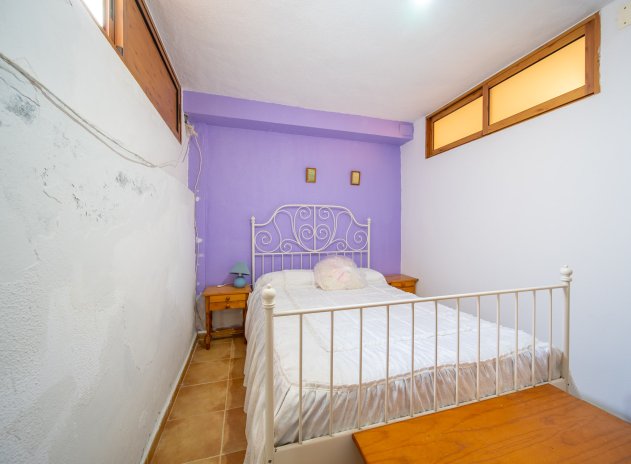 Herverkoop - Finca / Plattelands Woning - Torrevieja - La Mata