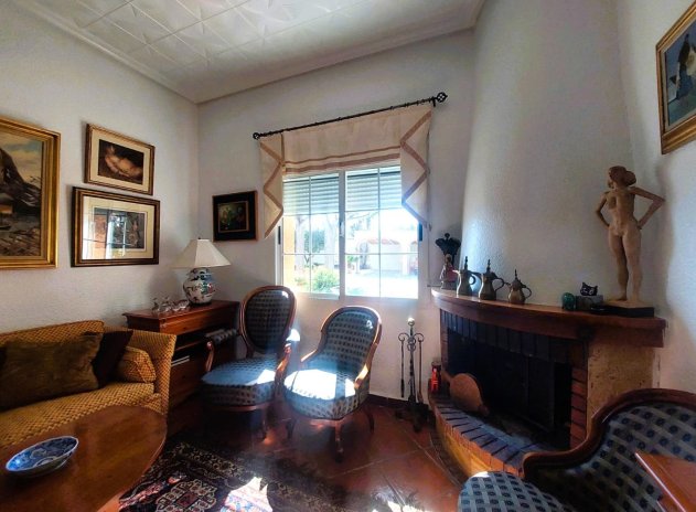 Reventa - Finca / Casa Rural - La Marina