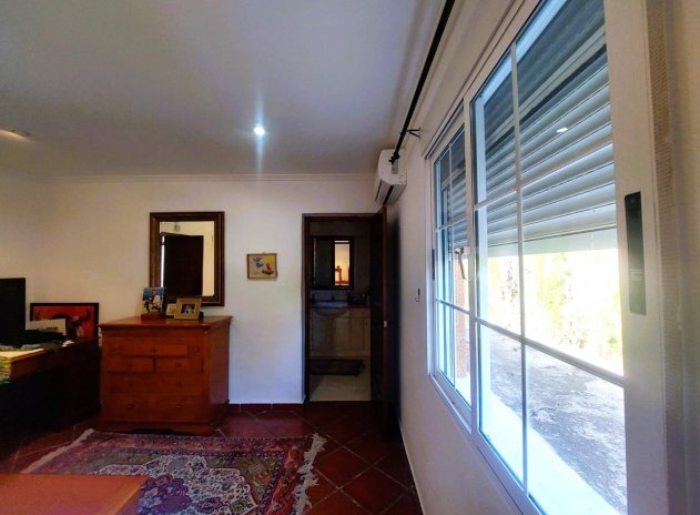 Reventa - Finca / Casa Rural - La Marina