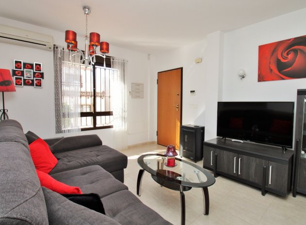 Herverkoop - Villa - Villamartin - PAU 8