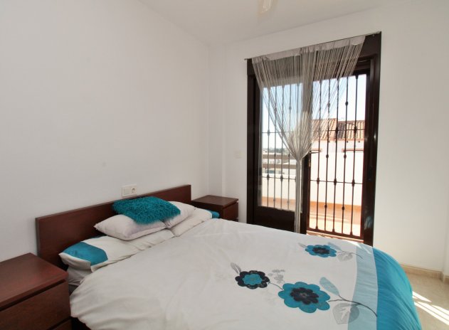 Herverkoop - Villa - Villamartin - PAU 8