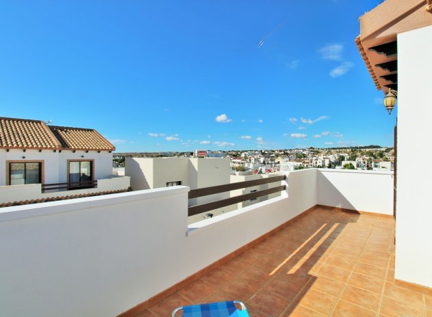 Herverkoop - Villa - Villamartin - PAU 8