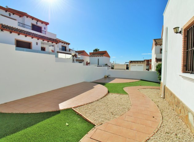 Herverkoop - Villa - Villamartin - PAU 8