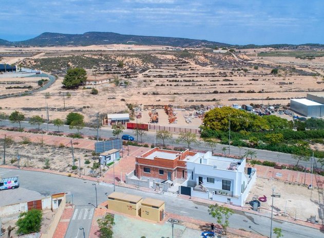 Neue Gebäude - Villa - Sucina