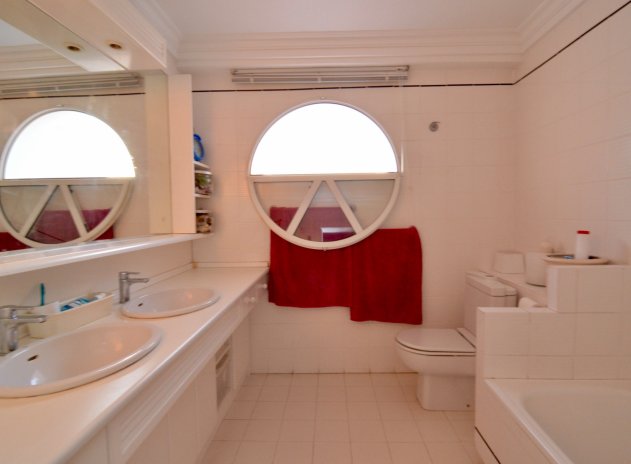 Herverkoop - Villa - Torrevieja - Torretas