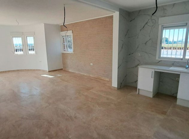 Wiederverkauf - Finca / Ländliches Wohnhaus - Catral