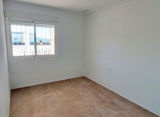 Wiederverkauf - Finca / Ländliches Wohnhaus - Catral