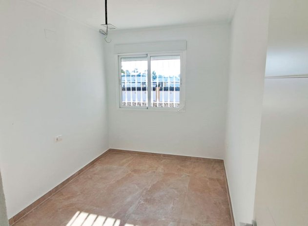 Wiederverkauf - Finca / Ländliches Wohnhaus - Catral