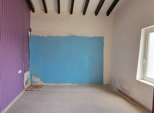 Wiederverkauf - Finca / Ländliches Wohnhaus - Torremendo