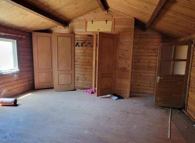 Wiederverkauf - Finca / Ländliches Wohnhaus - Torremendo