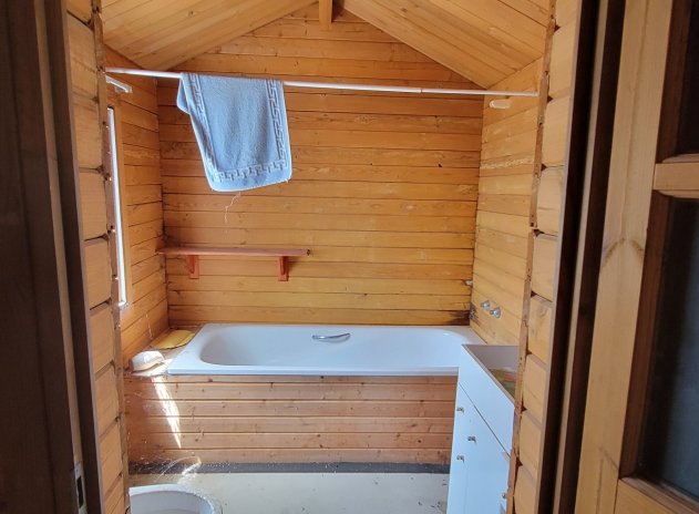 Wiederverkauf - Finca / Ländliches Wohnhaus - Torremendo