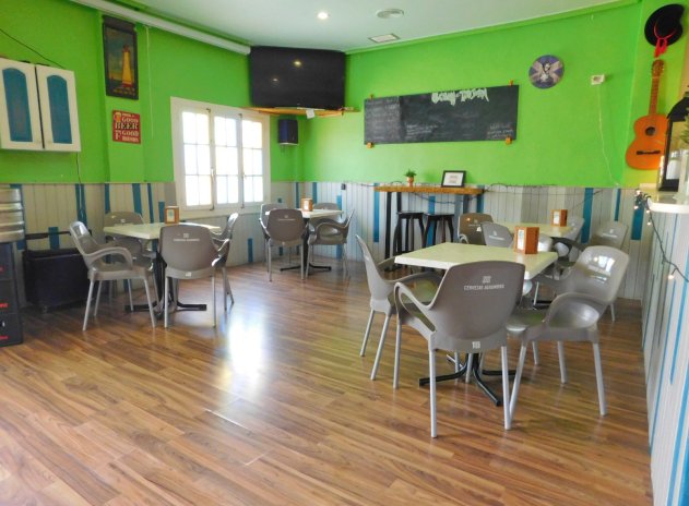 Herverkoop - Commercieel - Torremendo