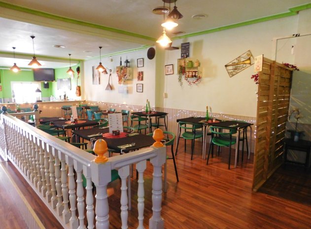 Herverkoop - Commercieel - Torremendo