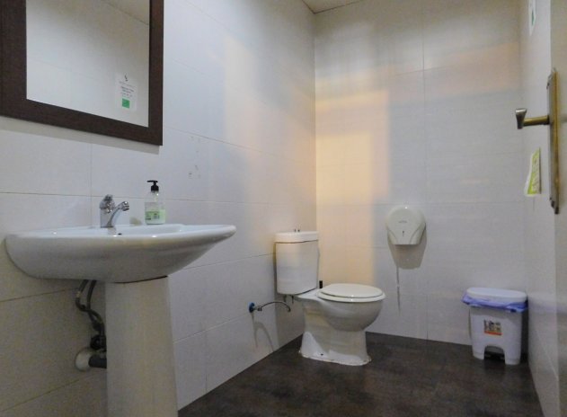 Herverkoop - Commercieel - Torremendo