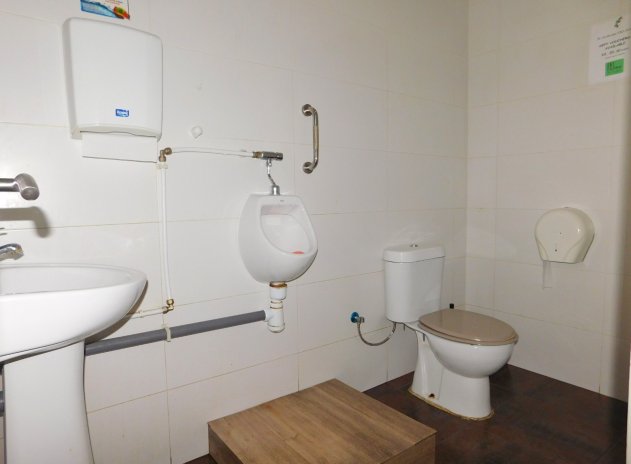 Herverkoop - Commercieel - Torremendo