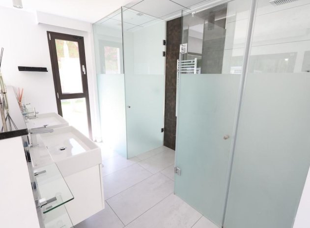 Herverkoop - Villa - Jávea - Monte Olimpo