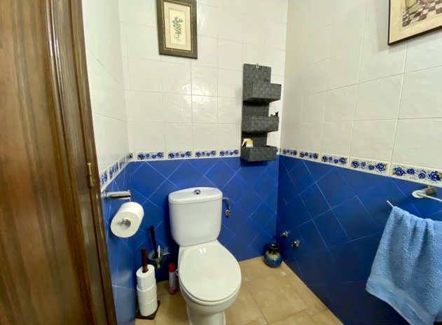 Resale - Villa * - Algorfa *