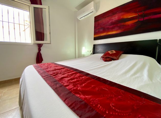 Resale - Villa * - Algorfa *