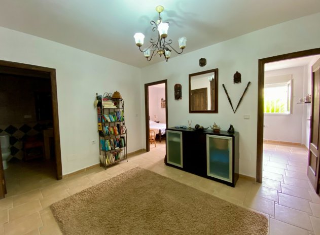 Resale - Villa * - Algorfa *