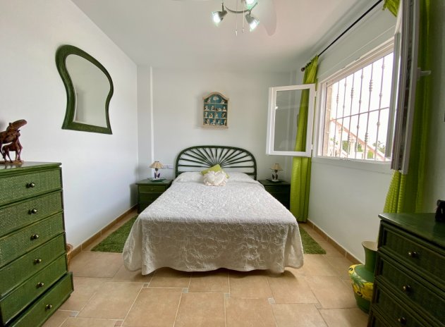 Resale - Villa * - Algorfa *