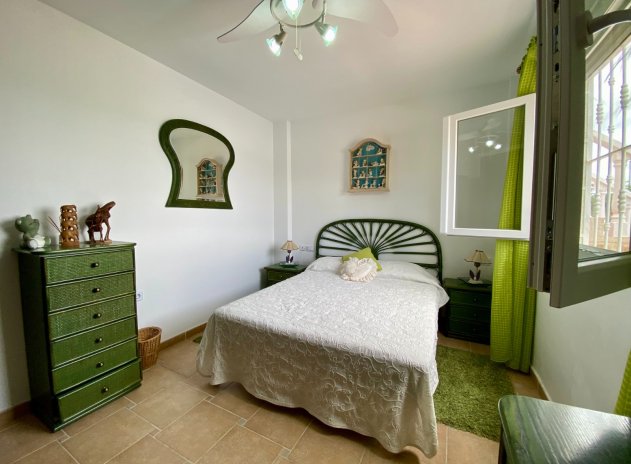 Resale - Villa * - Algorfa *