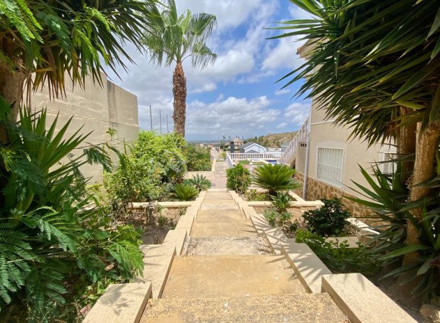 Resale - Villa * - Algorfa *