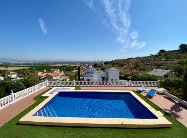Resale - Villa * - Algorfa *