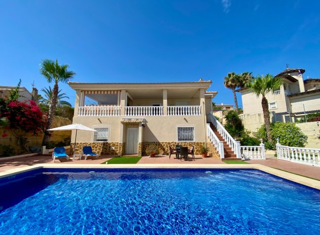 Resale - Villa * - Algorfa *