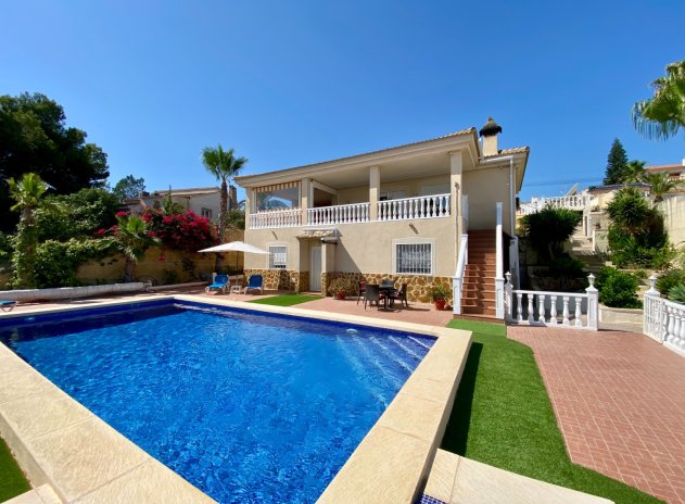 Resale - Villa * - Algorfa *