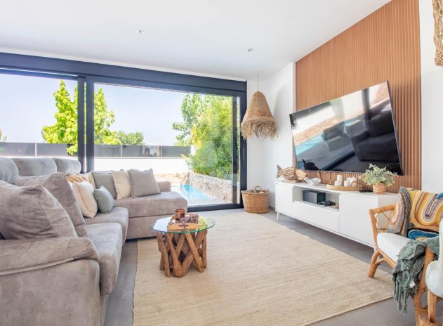 Herverkoop - Rijwoning - Santiago de la Ribera - zona san blas