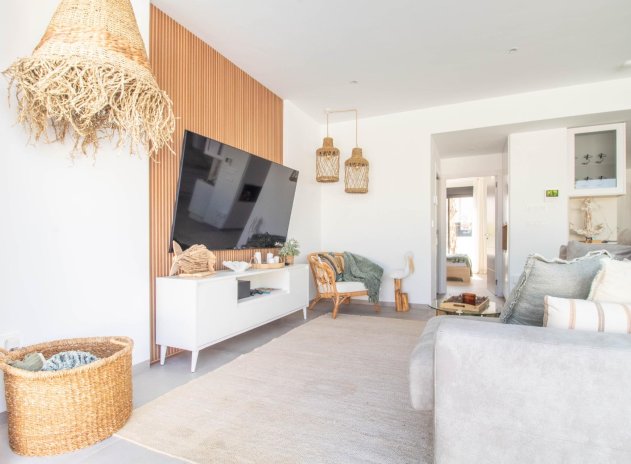 Herverkoop - Rijwoning - Santiago de la Ribera - zona san blas