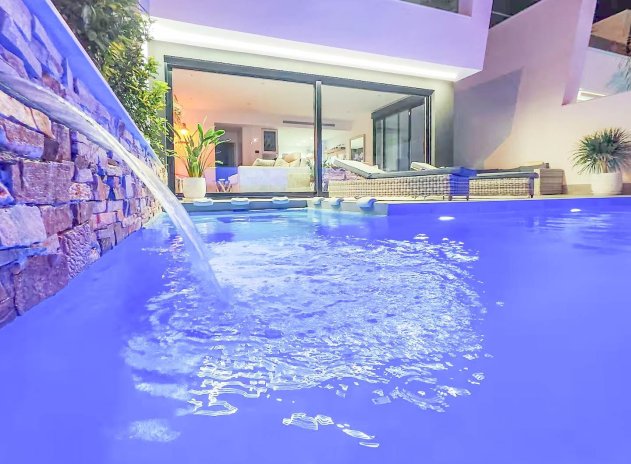 Herverkoop - Rijwoning - Santiago de la Ribera - zona san blas