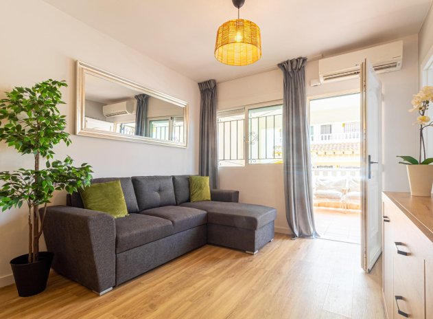 Herverkoop - Rijwoning - Torrevieja - Los Altos