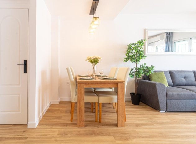 Herverkoop - Rijwoning - Torrevieja - Los Altos