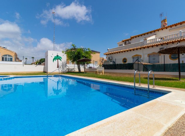 Herverkoop - Rijwoning - Torrevieja - Los Altos