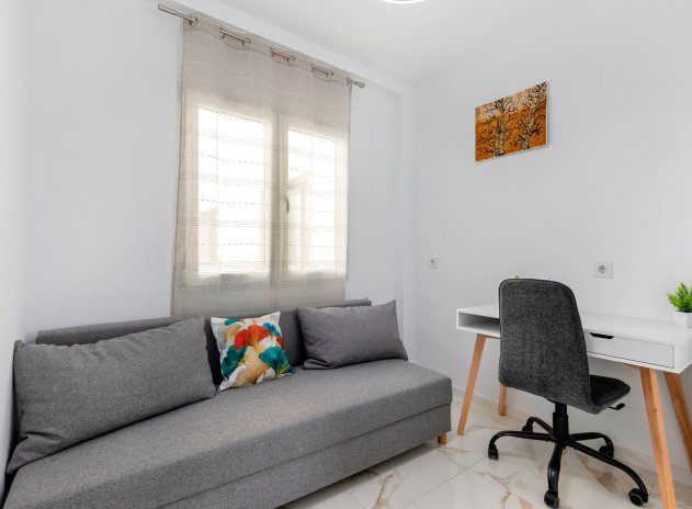 Herverkoop - Appartement - Torrevieja - La Mata