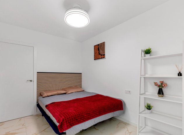 Herverkoop - Appartement - Torrevieja - La Mata