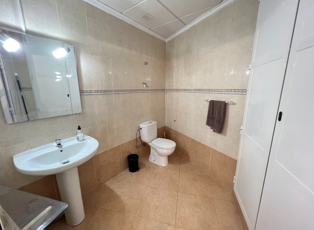 Revente - Commercial - Guardamar del Segura