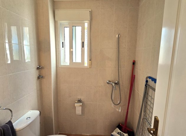 Herverkoop - Villa - Orihuela