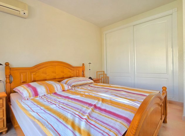 Herverkoop - Villa - Orihuela