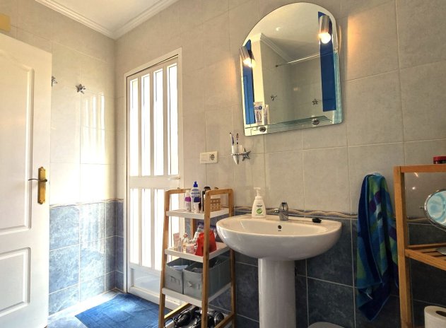 Herverkoop - Villa - Orihuela